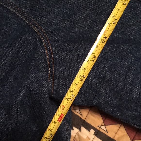 Levi’s Jacket. Vintage, LIKE NEW!! - Picture 6 of 9